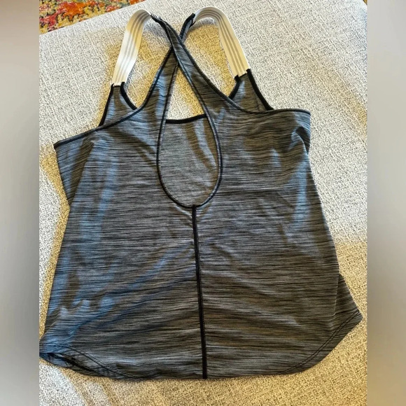 Adidas Criss Cross Back Performance Black Grey Tank Top Workout Sz S - Picture 7 of 9
